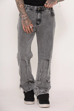 Calça Cruz Invertida